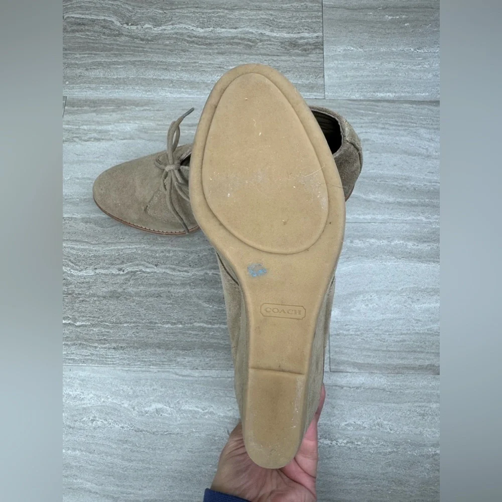 Coach Cassy Tan Suede Wedge Lace Up Booties Womens Size 8B